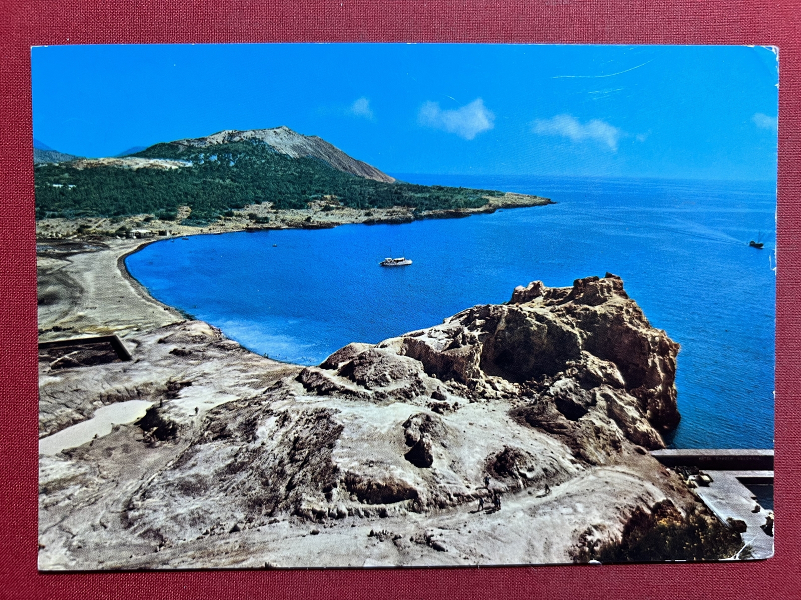 Foto 1 di 2