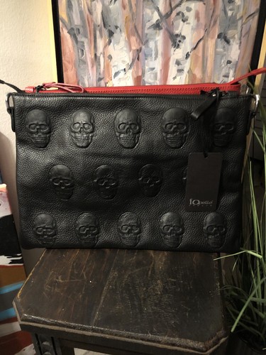 U Pick IO Pelle Leather Crossbody 3D Embossed Skulls Pouch Purse/Handbag w/Dust - Picture 2 of 6