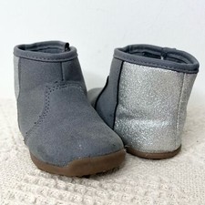 Carter s Walk Amylene Grey Silver Boots Toddler Baby Girl Size 4 Booties