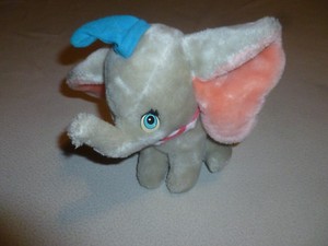 VINTAGE WALT DISNEY WORLD DISNEYLAND DUMBO STUFFED ANIMAL FLYING ELEPHANT PLUSH | eBay