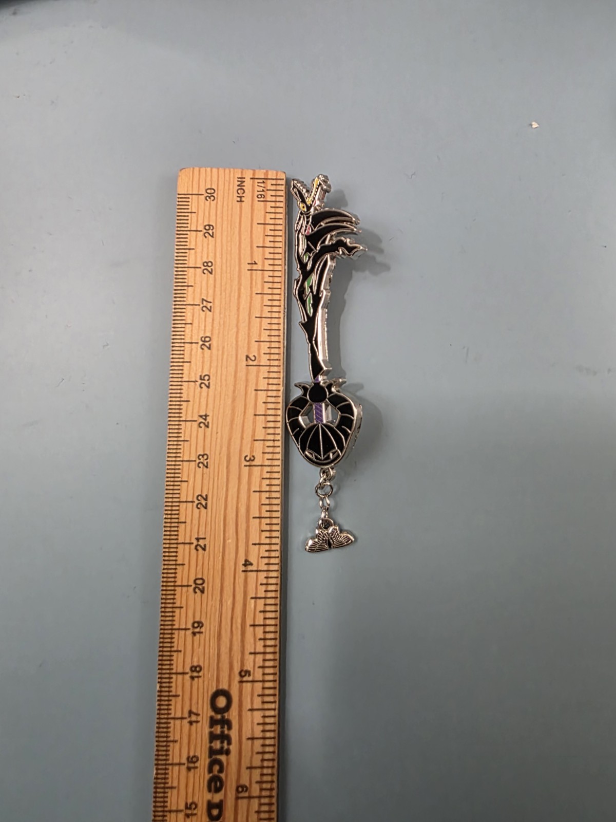 Disney Kingdom Hearts Malificent inspired Keyblade LE 50 Fantasy Pin