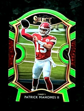 Patrick Mahomes II 2020 Panini Select Neon Green Die-Cut Prizm Chiefs #2