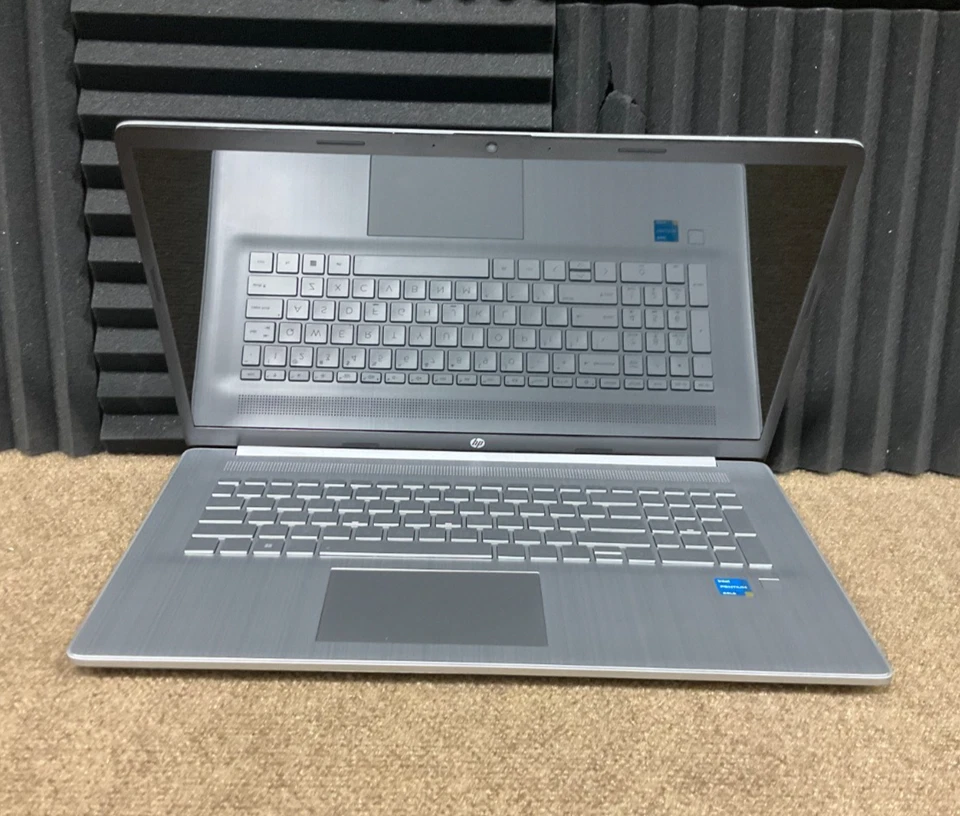 Portátil HP 17-cn0037ds P-7505 8 GB 512 GB BT5 WiFi6 17,3T W11H 54S25UA#ABA ✅ Foto 4 de 4