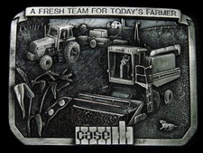 TF11111 NOS VINTAGE 1985  CASE INTERNATIONAL  FARM EQUIPMENT BELT BUCKLE