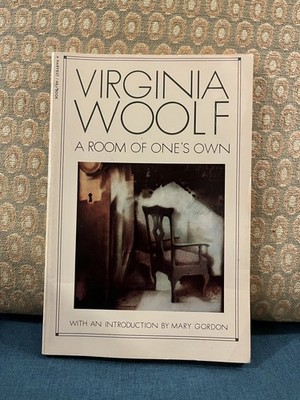 A Room of One's Own by Virginia Woolf Paperback First Harvest/HBJ Edition 1989
