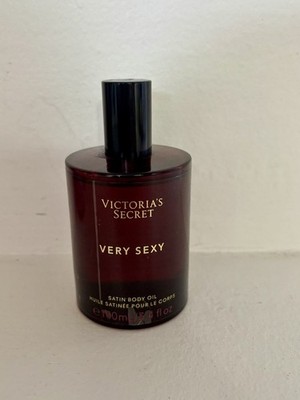 Victoria s Secret Very Sexy Satin Body Oil 3.4 Fluid Ounces