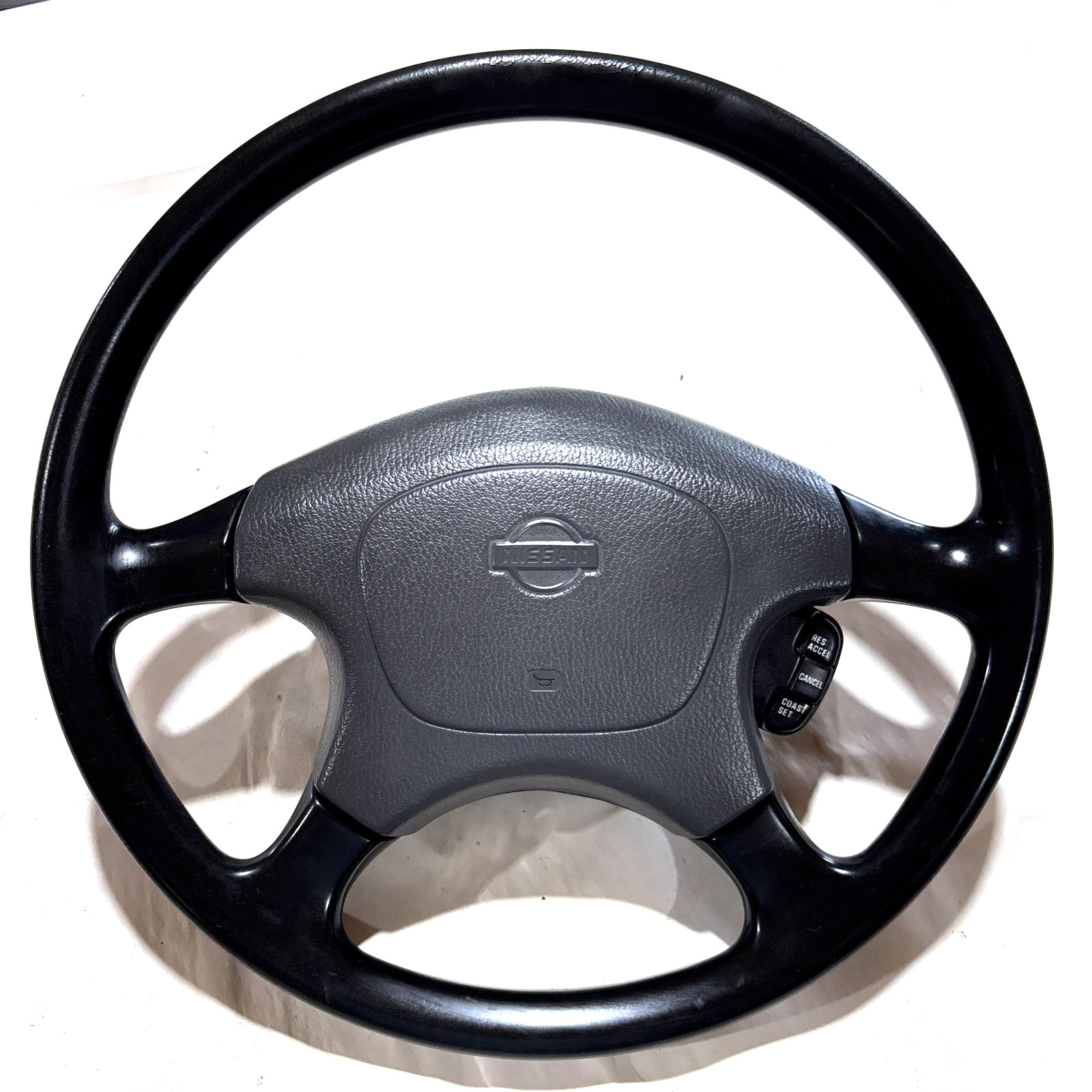 1988-1995 Nissan pickup steering wheel w/cruise control (Pathfinder) original