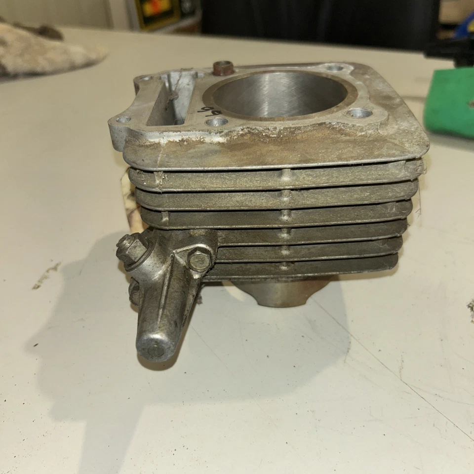 Jarro de cilindro Suzuki LT230 quadrunner furo 66 mm  - Imagem 4 de 4