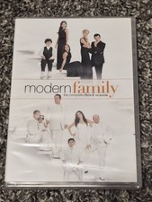 Modern Family Season 3 DVD Widescreen Ed O'Neill Deleted Scenes 3-Disc Set