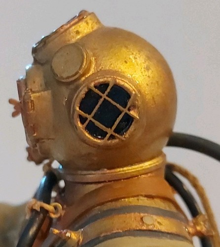 Verlinden 120mm WW2 salvage diver Kit # 1296 - Picture 17 of 24