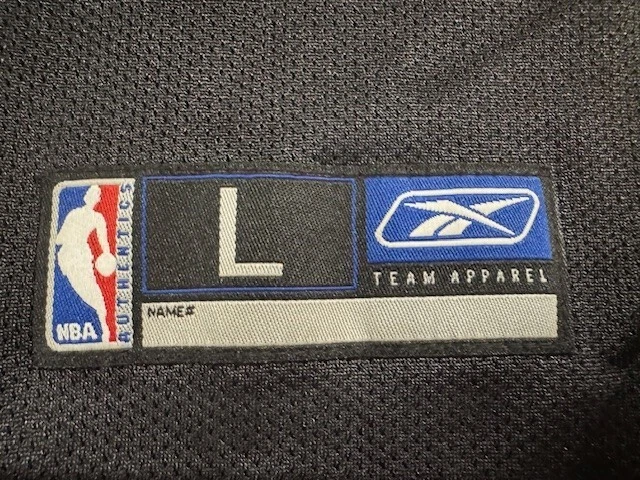 Camiseta deportiva Chris Webber #4 vintage juvenil grande (14 16) Philadelphia 76ers Reebok Foto 4 de 4