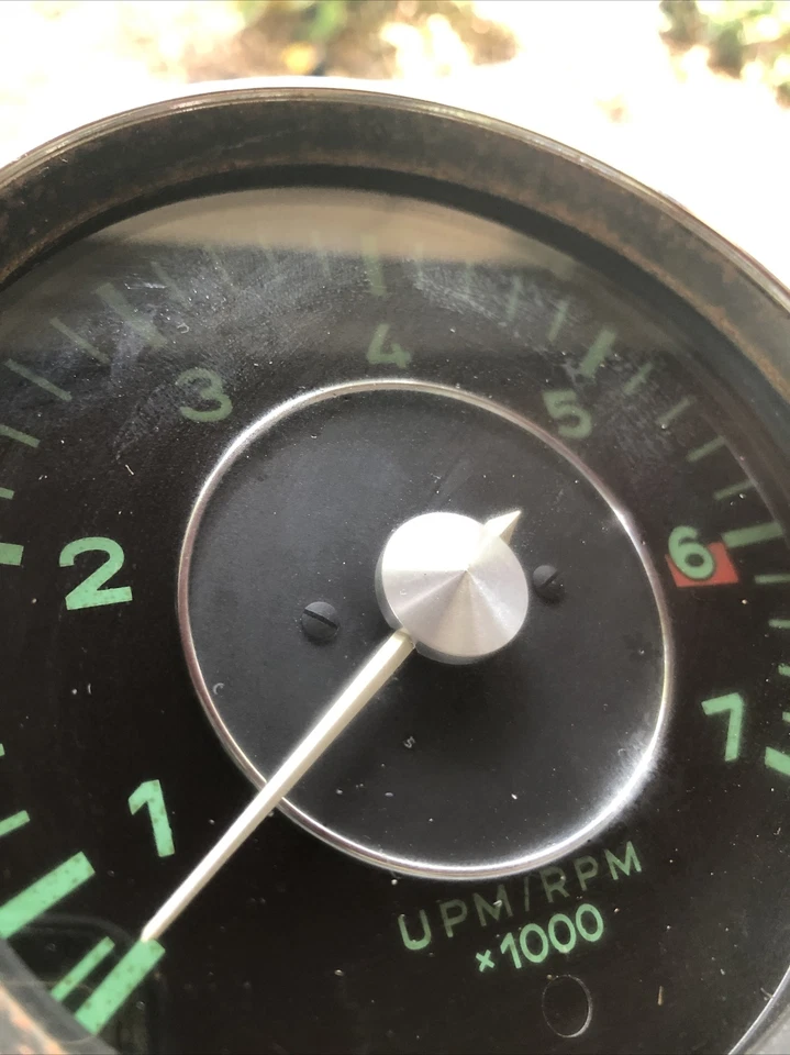 Porsche 912 VDO Tacómetro Cara Verde Fecha Estampada 5/66 902-741-302-01 ALEMÁN Foto 2 de 4