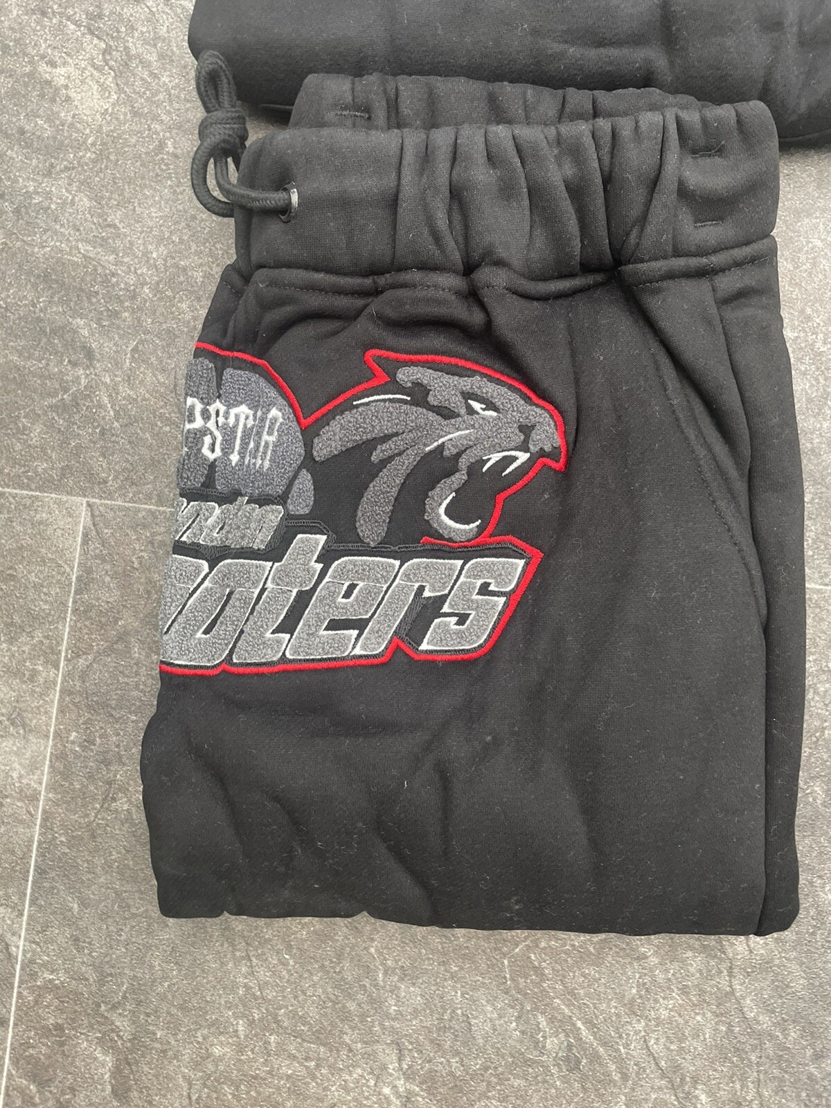 Trapstar London Shooters Tracksuit Size Medium Black/Red BRAND NEW eBay