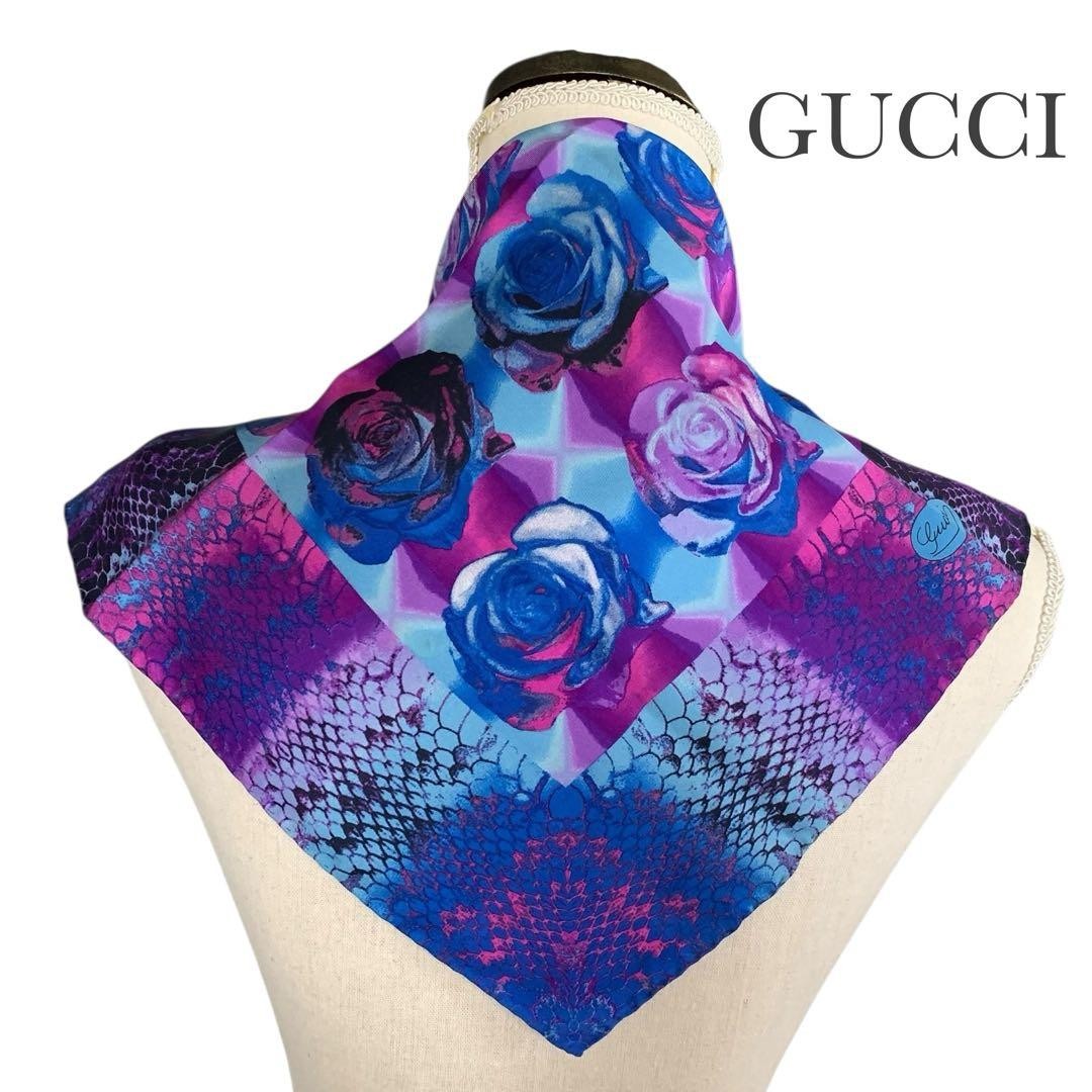 Used Good Condition GUCCI Rose and Python Silk Sc… - image 2