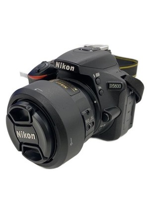Nikon SLR Digital Camera DSLR D5600 18-55 VR Lens Kit Used