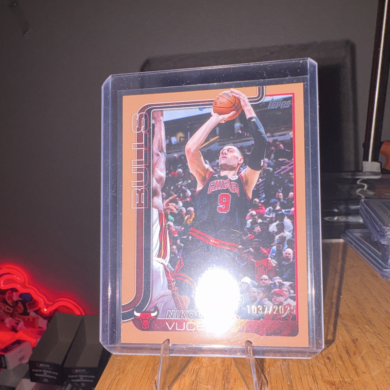 2025-26 Topps Orange Nikola Vucevic Chicago Bulls #103 Serial Numbered /2025