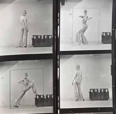 NEWLY FOUND! Hendrickson PHOTO Contact Sheet Proof JULIET PROWSE POSING ON CHEST
