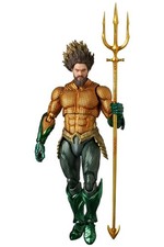 MAFEX No.267 Aquaman Gold & Green Suit Action Figure Medicom Toy DC