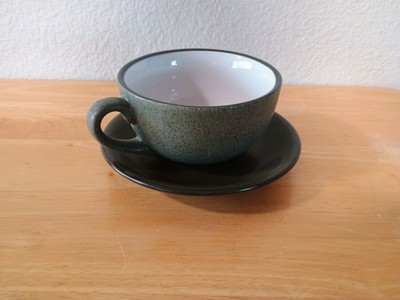 Acopa Ember 10 oz. Moss Green Matte Finish Stoneware Cup Mug with Plate 