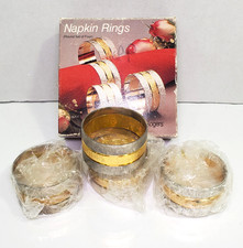 Set of 4 Wm A. Rogers Round Silver Plate Napkin Rings Silver W Gold Bands