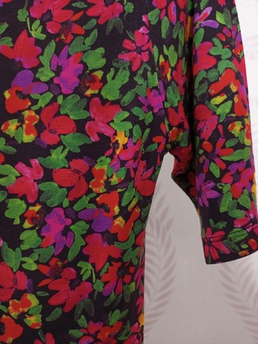 Damen Blumenkleid UK Medium fest Wickeloptik Oberteil Lager schöne Farben - Bild 9 von 19