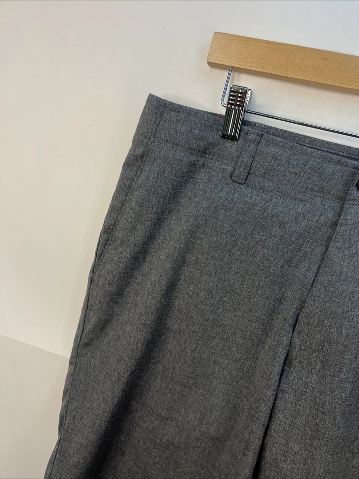 Pantalones Cortos Ben Hogan Adulto 36 Gris Rendimiento Golf Poliéster Caqui Chino Hombres A82 Foto 4 de 4