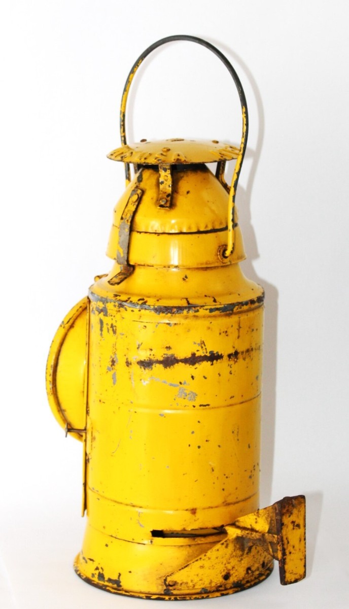 Vintage PRR Handlan Caboose Lantern: Pennsylvania Railroad