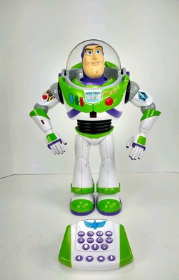 ultimate buzz lightyear programmable robot