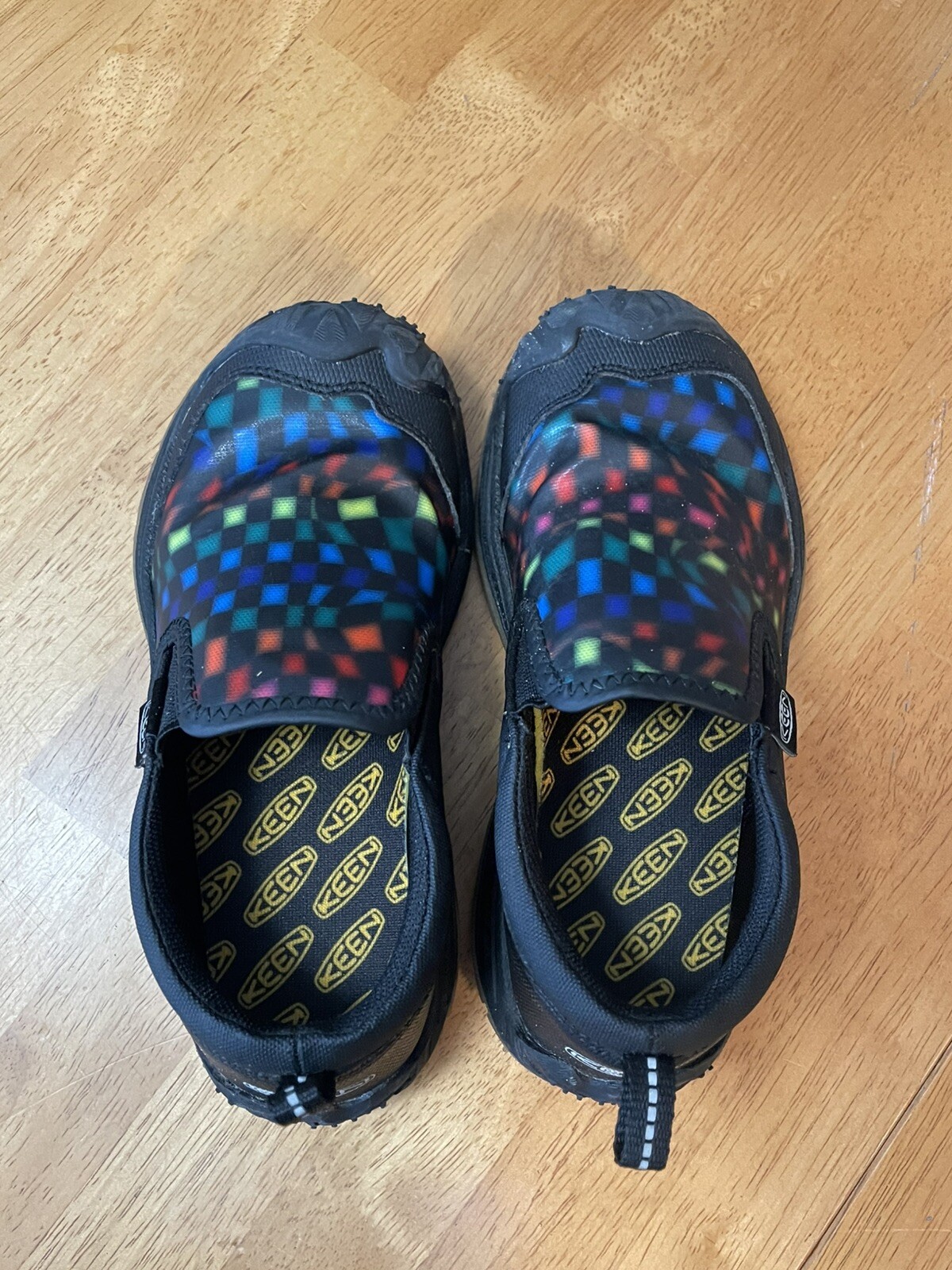 Scarpe slip on KEEN Speed Hound giovanili nere multi bambini piccoli taglia 13 colorate