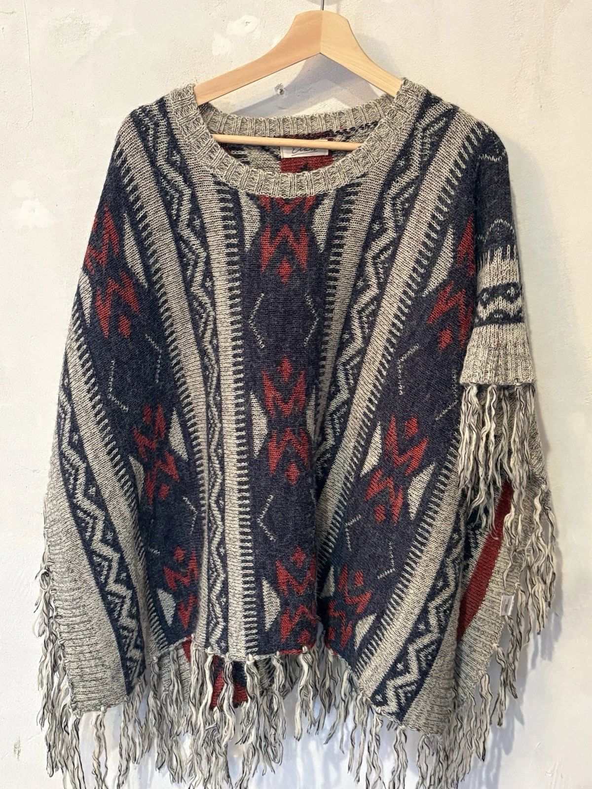 Elan Wool Blend Fringed Poncho One Size Colorful Boho Knit Southwest Aztec Warm