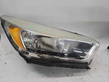Used Right Headlight Assembly Fits 2017 Ford Escape Halogen Wo Led Accent Righ