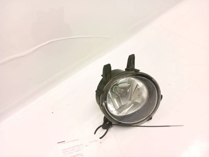 13-15 BMW F30 320i 328i farol de neblina esquerdo parachoque 63177248911 - Imagem 3 de 4