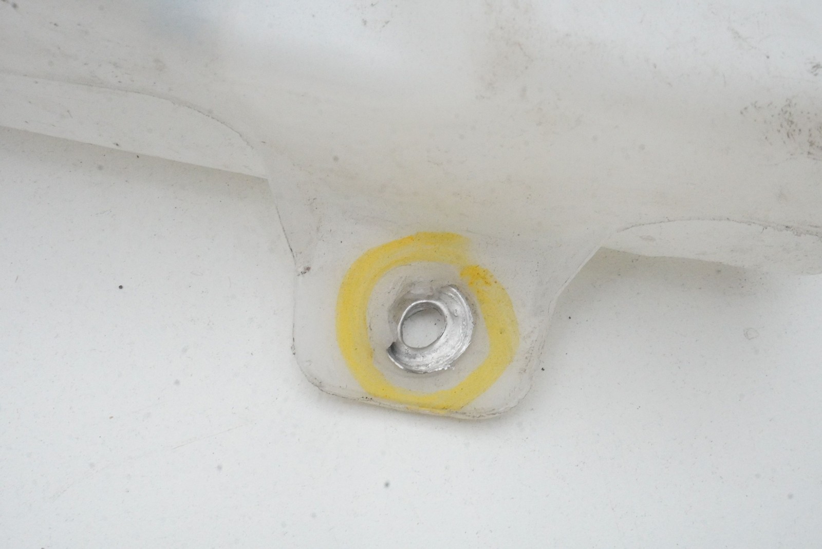 Windshield Washer Bottle Tank Reservoir 980133 OEM Ferrari 296 F171 2024 *Note*