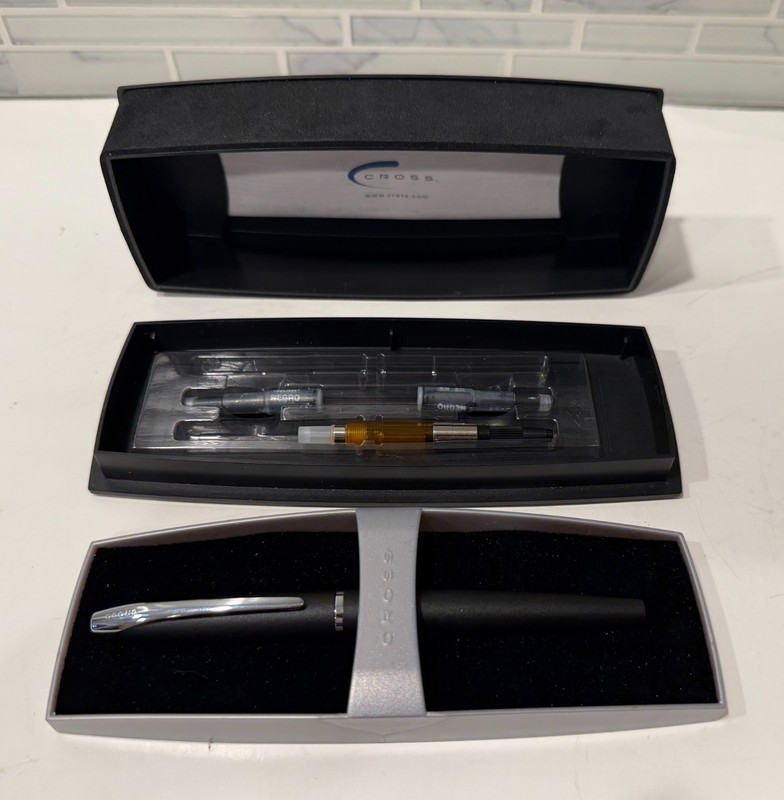 Cross ATX Fountain Pen NEW OLD STOCK 9/06 matt black NOIR BASALTE complete M nib