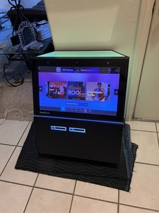 TouchTunes Playdium Jukebox   SHIPPING .