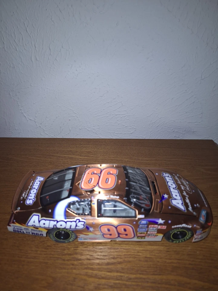 Darrell Waltrip 2006 Aaron's Dodge Медь Редкий Командный Калибр 1/24 С Подписью - Изображение 2 из 4