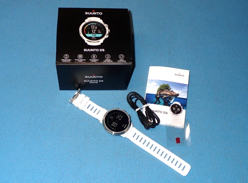 Tauchcomputer Suunto D5 white, NEU,  §V3
