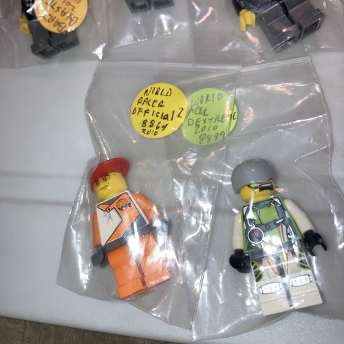 LEGO MINIFIGURE 10 LOT WORLD RACERS BACKYARD BLASTERS TEAM X-TREME DAREDEVIL - Picture 5 of 10