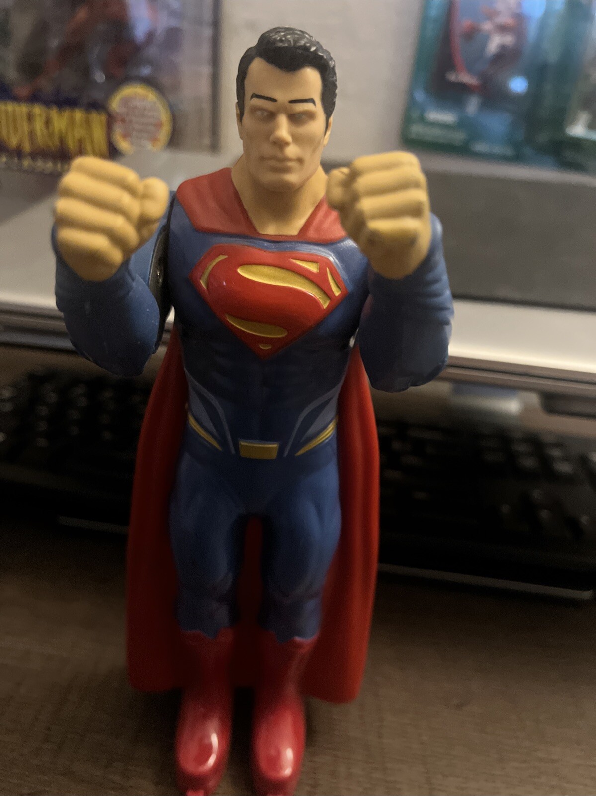 SAOLA Rock 'em Sock 'em Robots Batman v Superman solo personaggio di ricambio Superman