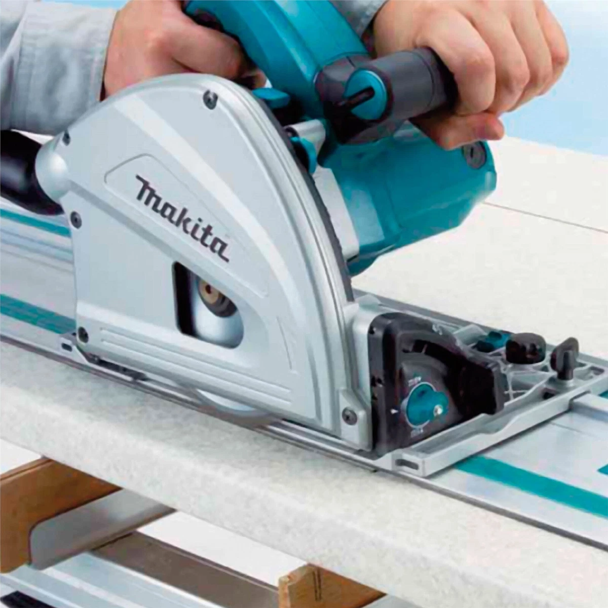 Plunge cut circular saw deals