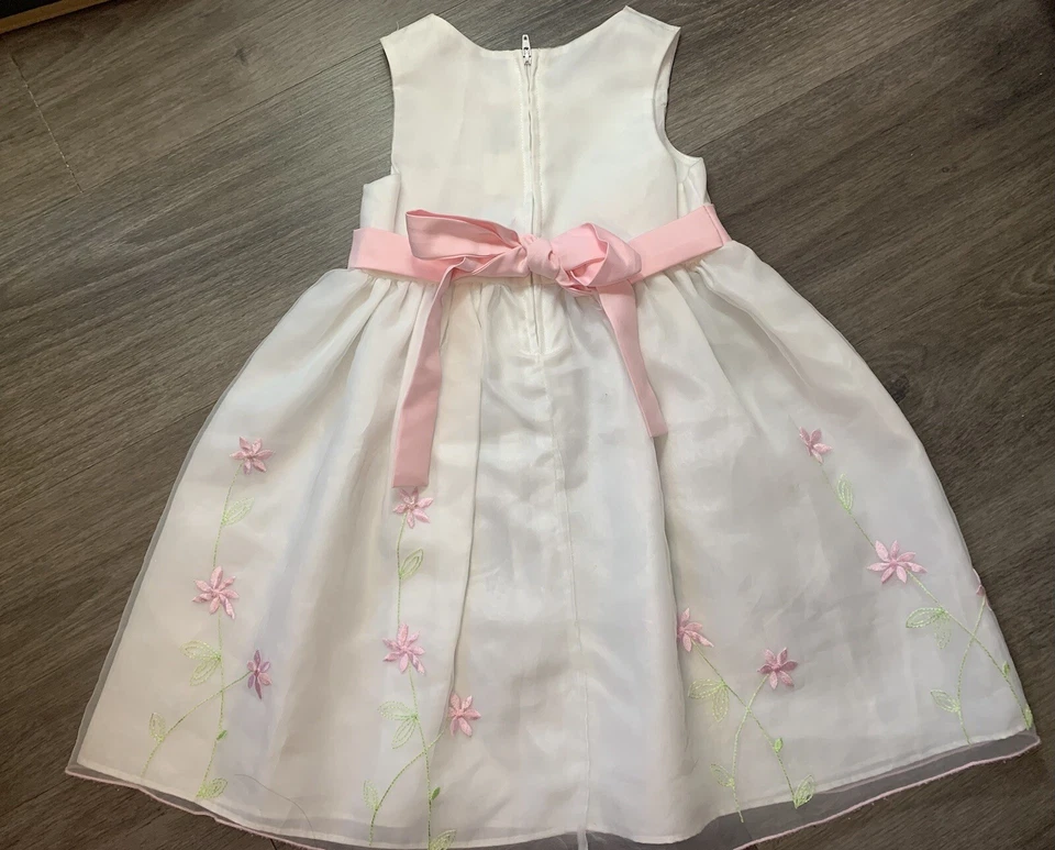 Sophie Rose Dress white pink embedded flowers Size 4T Dress - Image 2 of 4