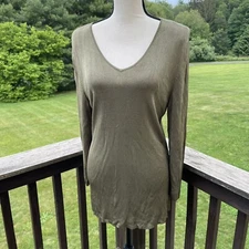 CHICOS Platinum Tunic Slinky Rayon V-Neck Lagenlook Classic Moss Green Large 2