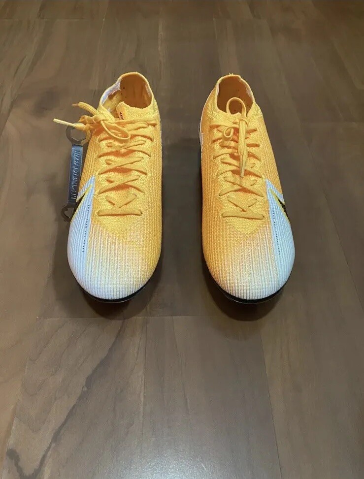 Size 7 - Nike Mercurial Vapor 13 Elite SG Pro AC Laser Size 7 - Nike Mercurial Vapor 13 Elite SG Pro AC Laser