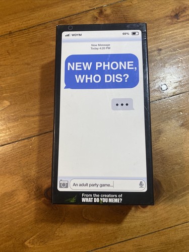 This is New Phone Who Dis? This game is a very easy to play party game that is both hilarious and raunchy. #partygames #cardgamesarefun #boardgames #boardgamesof