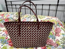 TORY BURCH BURGUNDY GEO LOGO TOP ZIP TOTE  WITH GOLD HARDWARE Authentic