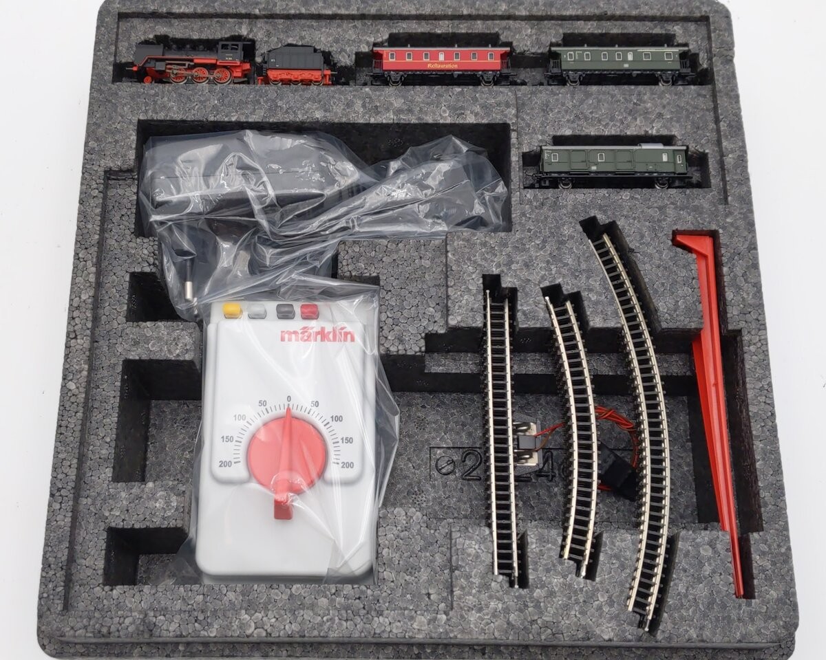 Märklin 81874 Z Museum Passenger Train Starter Set for sale online