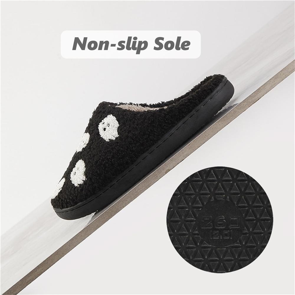 APL Morbide pantofole di Halloween in peluche per uomo e donna