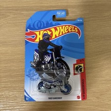 Hot Wheels Tred Shredder HW Daredevils Motorcycle Blue Diecast 2020