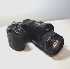 Sony Cyber-shot DSC-F828 Bridge Camera Black 8MP 7x Optical Zoom Zeiss Lens