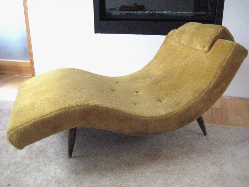 MIDCCENTURY ADRIAN PEARSALL WAVE LOUNGE CHAIR - Image 2 of 4